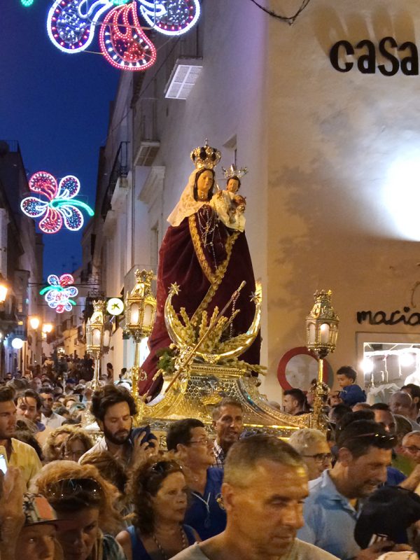 Semana Santa, Tarifa religious event