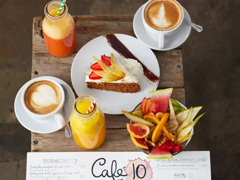 Café 10 in Tarifa, Breaksfast in the pueblo, puerta de Jerez
