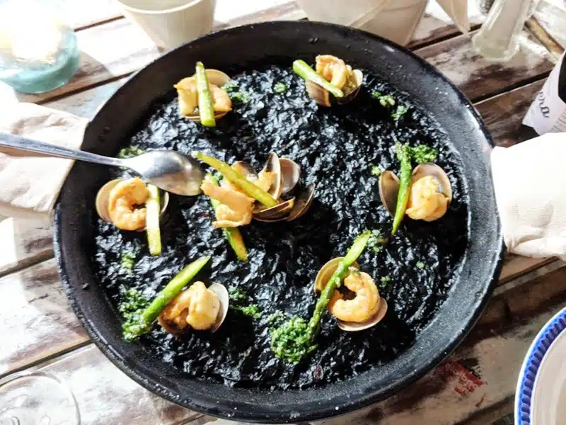 El Mic Moc Restaurant Vegetarian Tarifa, local food