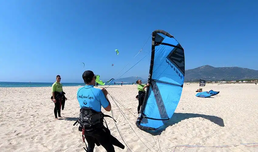 Tarifa pour la qualité de ses cours de kitesurf