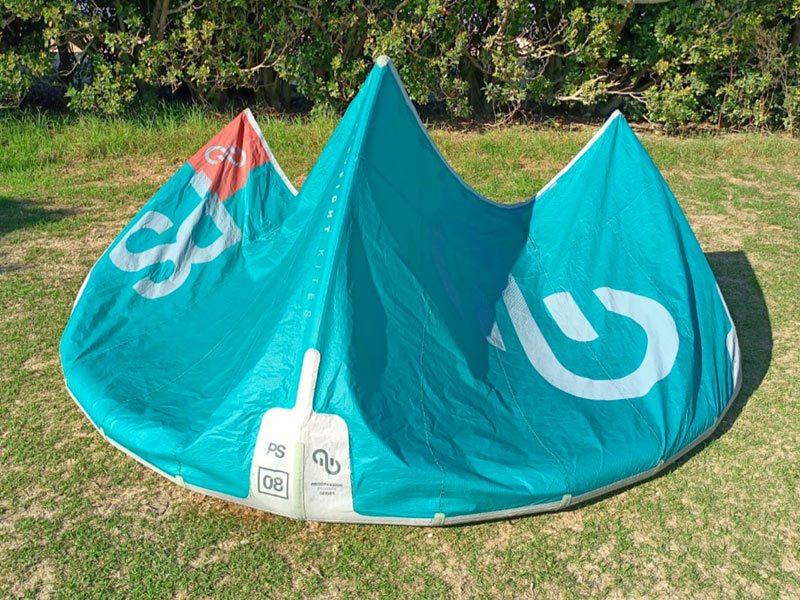 8M PS Eleveight Kite for sale