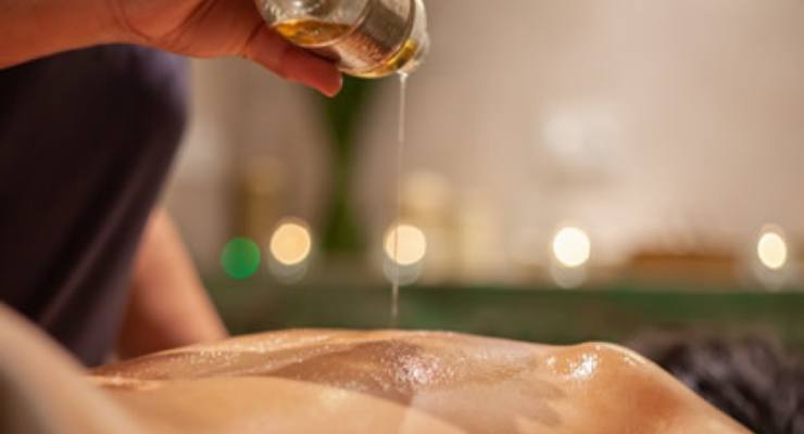 Massage à l'huile relaxante à l'hôtel Spa Residencia Puerto